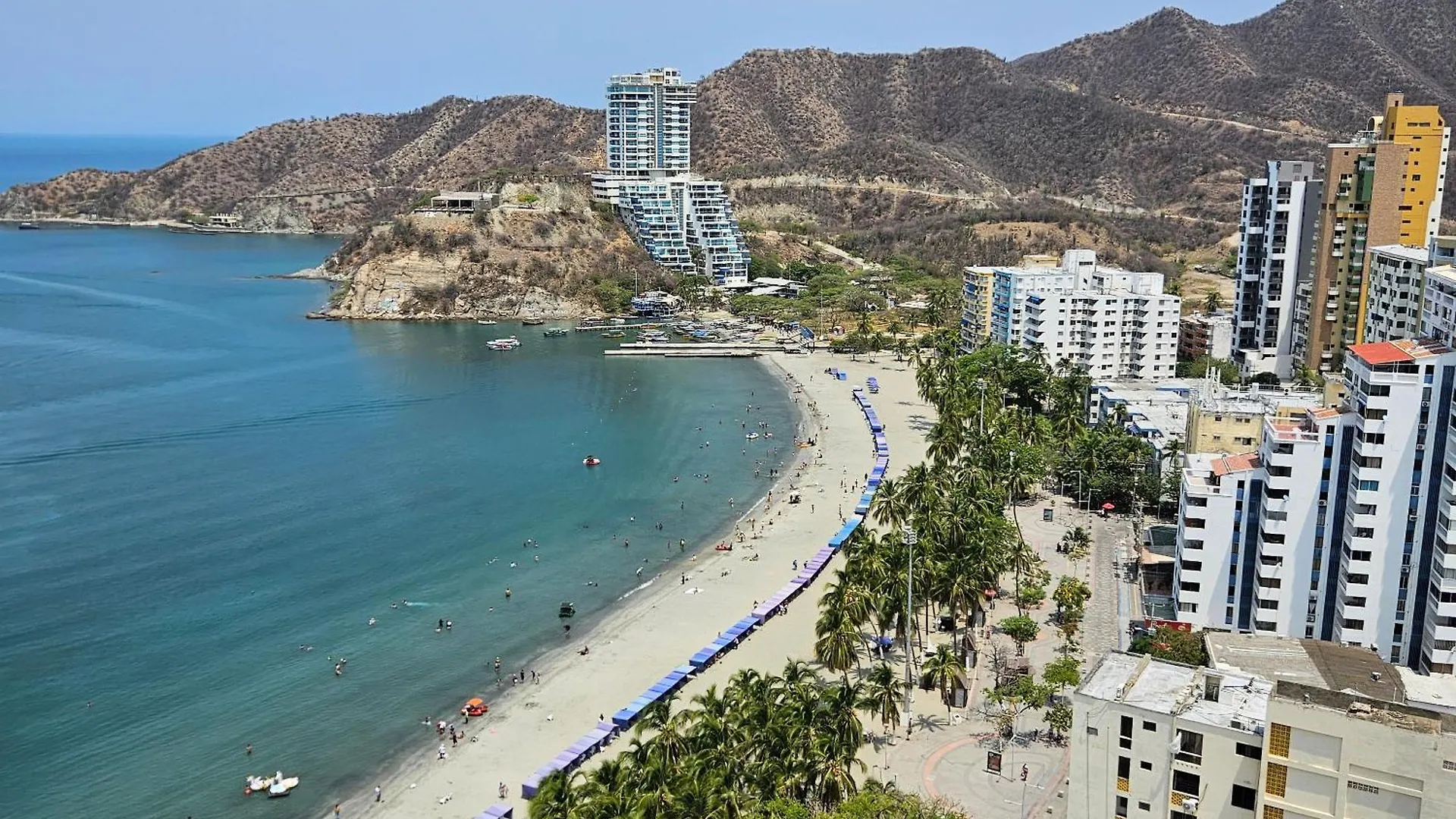 아파트 Apartamento Justo Frente A La Playa En El Rodadero 산타마르타 콜롬비아