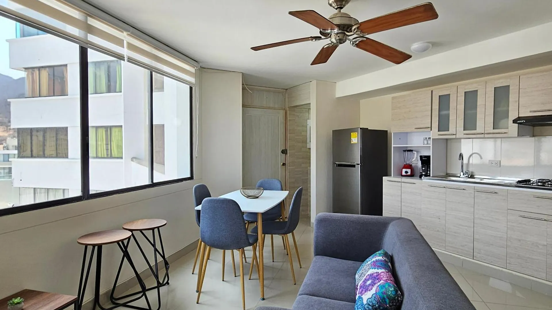 아파트 Apartamento Justo Frente A La Playa En El Rodadero 산타마르타